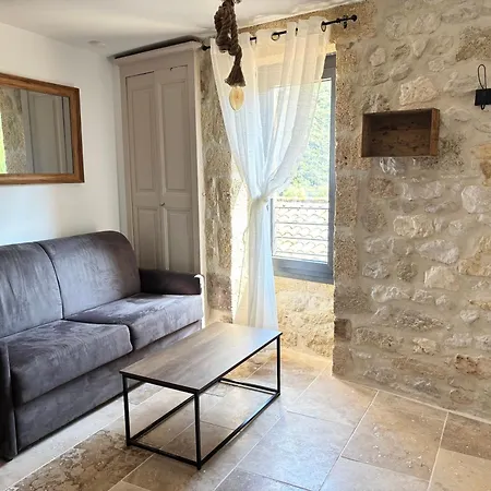 Apartment Au Coeur De Collias